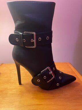 PrettyLittleThing Black Pointed Stiletto Buckle Ankle Boot